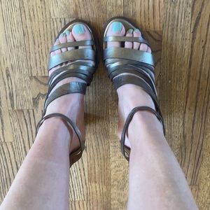 Klub Nico Gold Strap Chunky Heel